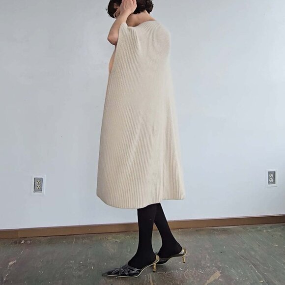 Chloe Ribbed Knit Cashmere Poncho Pink/Beige, size XS/S (fits up to XXL) - Picture 7 of 12